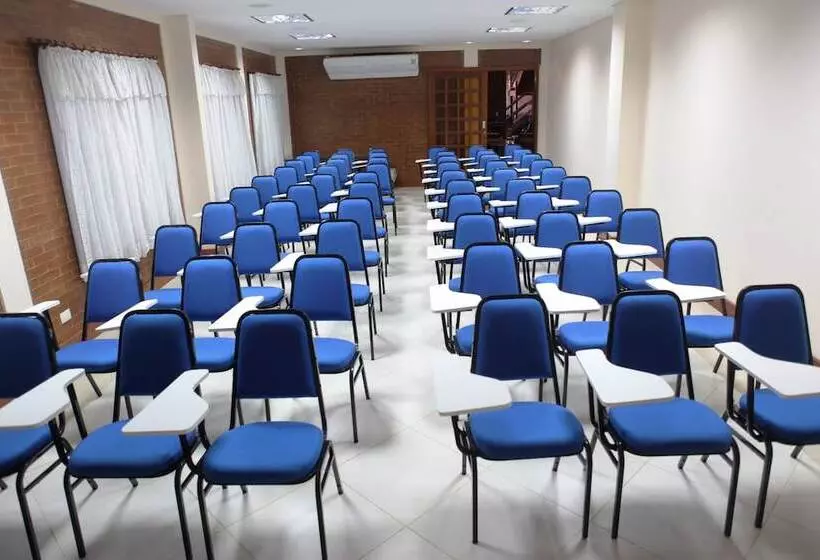 ホテル Pira Miuna