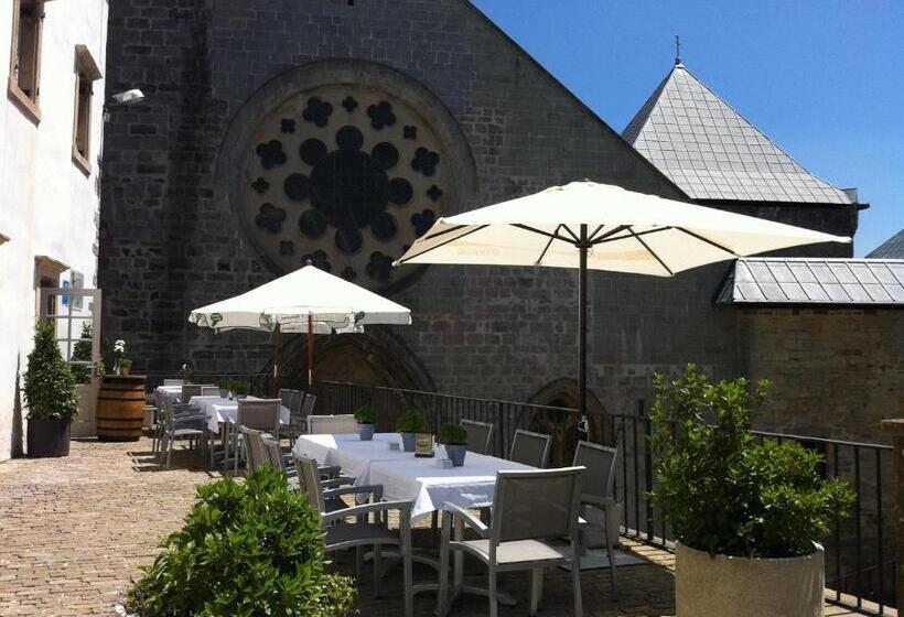 فندق Roncesvalles