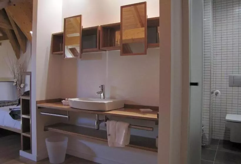 Отель Roncesvalles