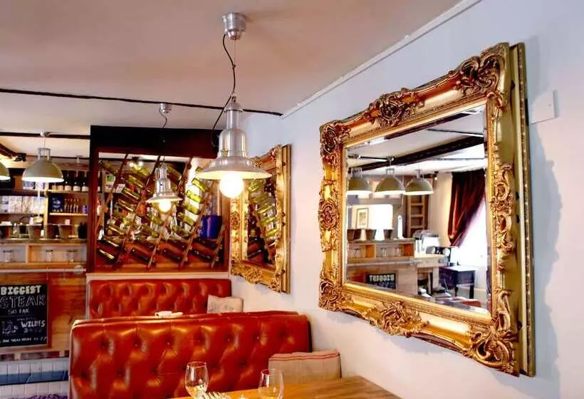 酒店 The White Hart