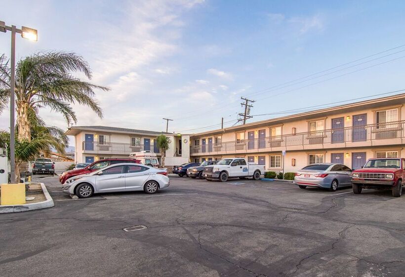 Отель Studio 6 Mojave, Ca   Airport