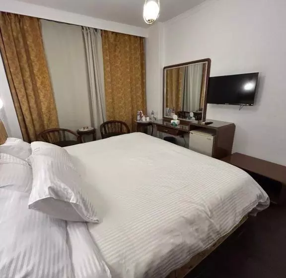 Oasis Hotel Heliopolis