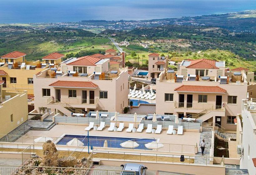 אתר נופש Akamas Health Farm & Spa