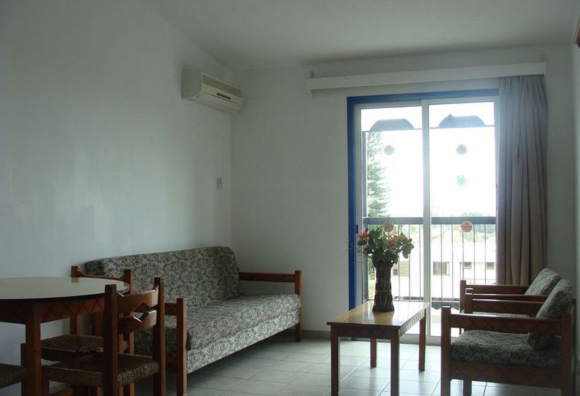 Aphelandra  Apartments