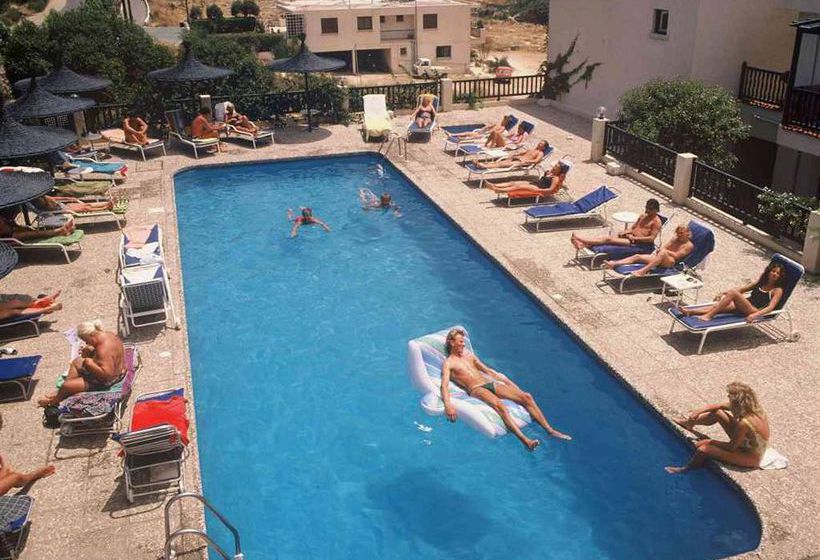 Aphelandra  Apartments