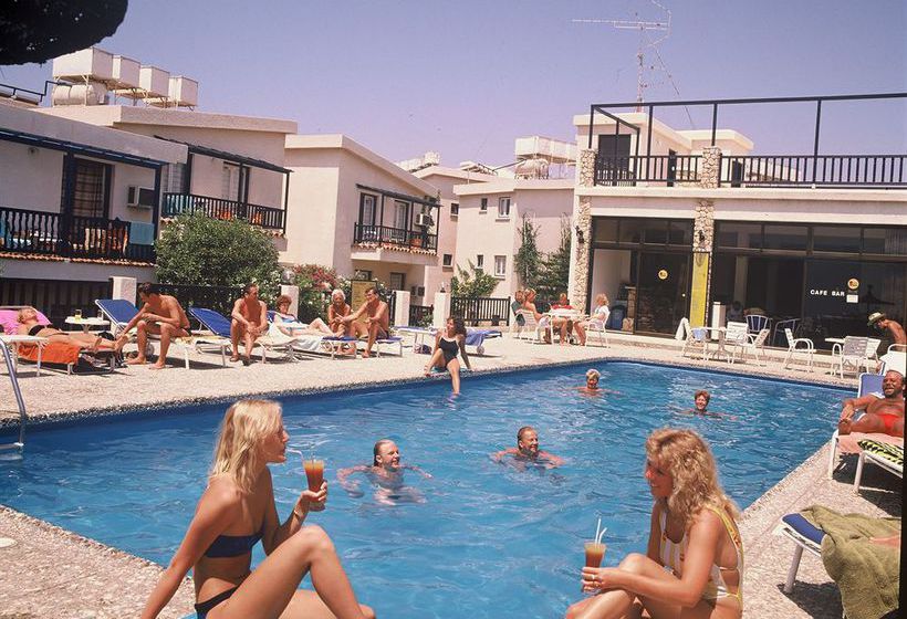 Aphelandra  Apartments