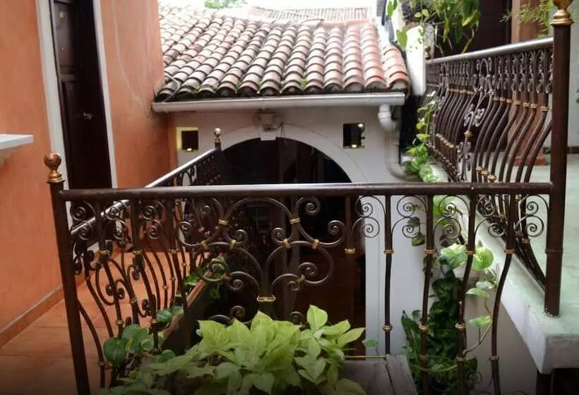 민박 Villa Florencia Centro Histórico