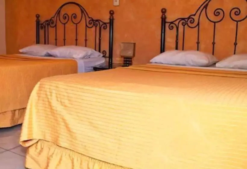 민박 Villa Florencia Centro Histórico