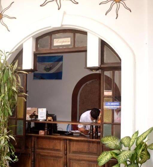 ベッドアンドブレックファースト Villa Florencia Centro Histórico