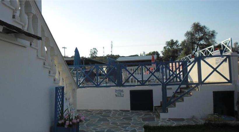 Blue Garden Apartments