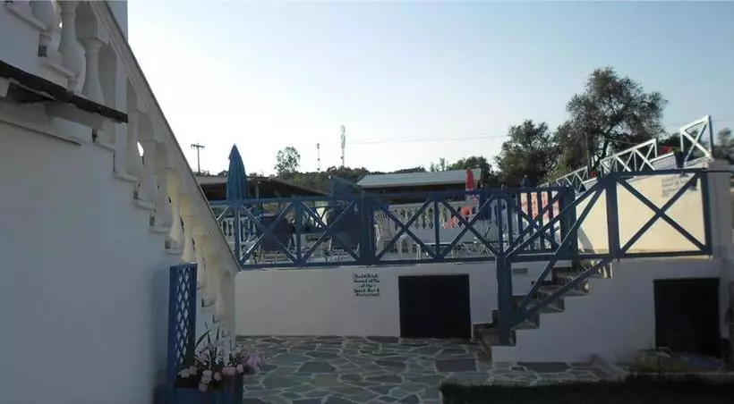 Blue Garden Apartments