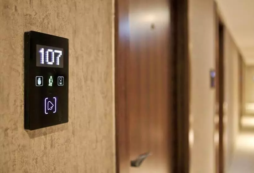 هتل Achilleos City