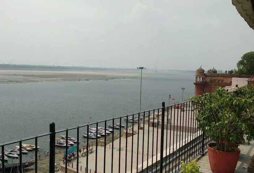ホテル Amritara Suryauday Haveli