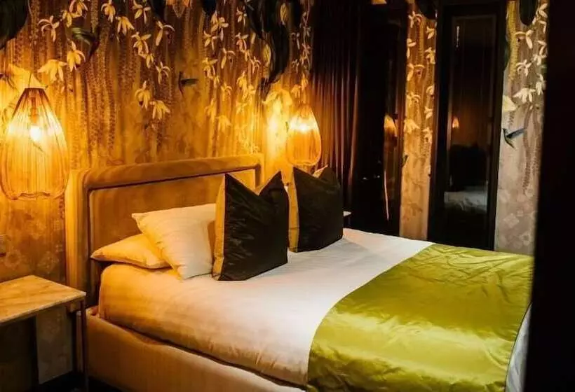 Hotelli Bartle Hall Country