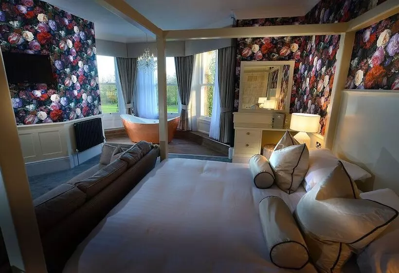 Hotelli Bartle Hall Country