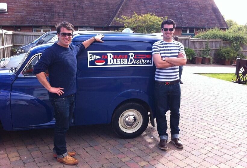 בית מלון כפרי Church Farm Barns