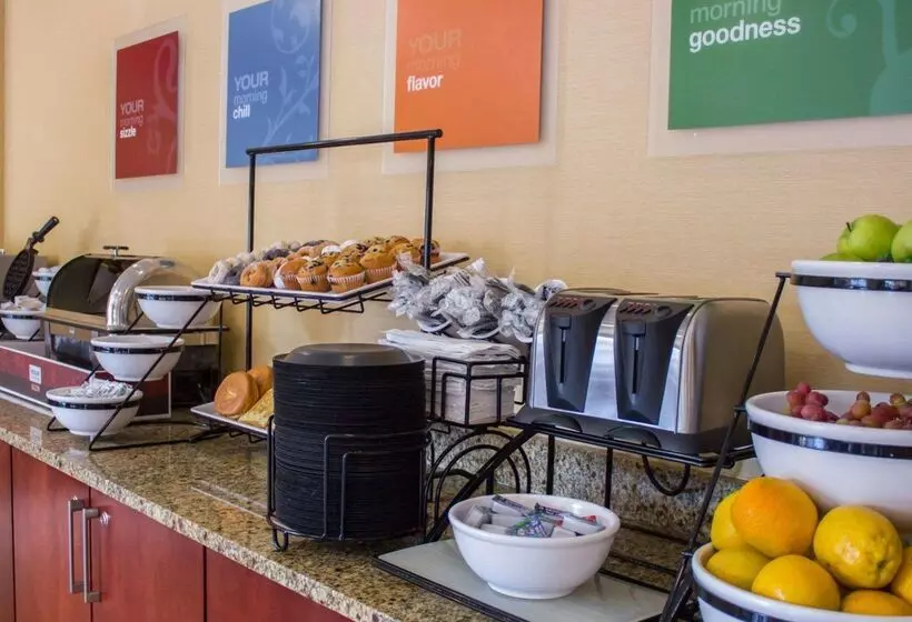 酒店 Comfort Inn & Suites Trussville I59 Exit 141