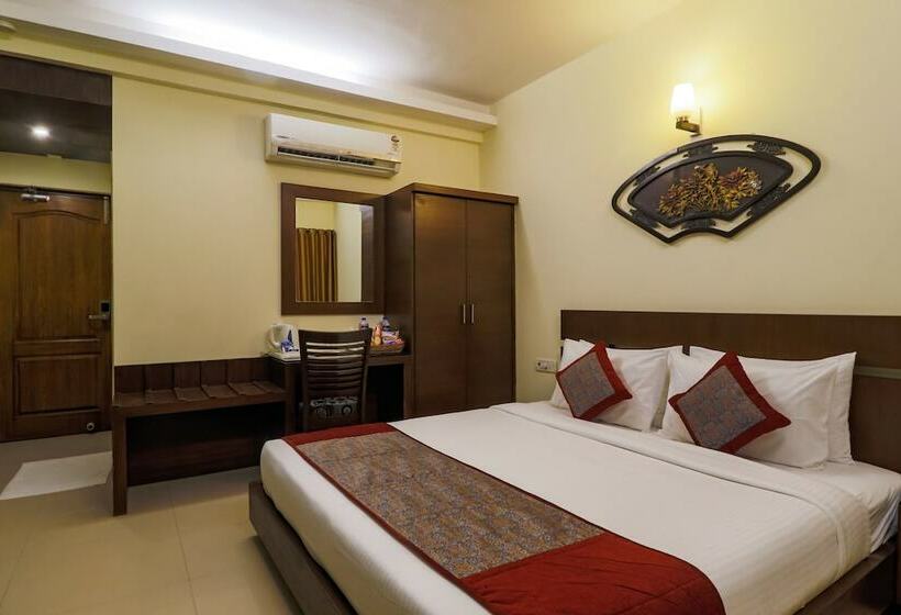 Hotel Dewdrop Le Seasons Beach Resort