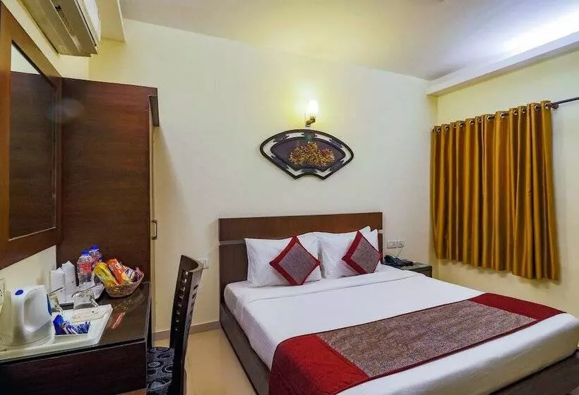 Hôtel Dewdrop Le Seasons Beach Resort