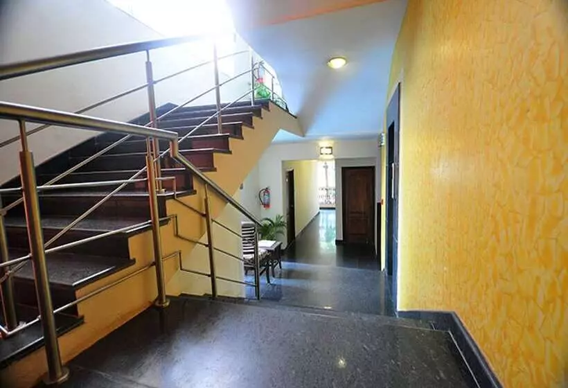 Hôtel Dewdrop Le Seasons Beach Resort