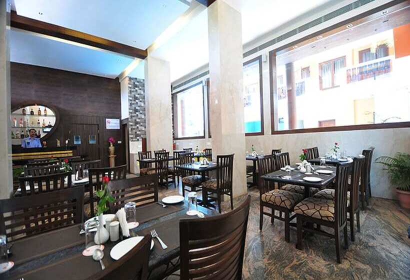 Hotel Dewdrop Le Seasons Beach Resort