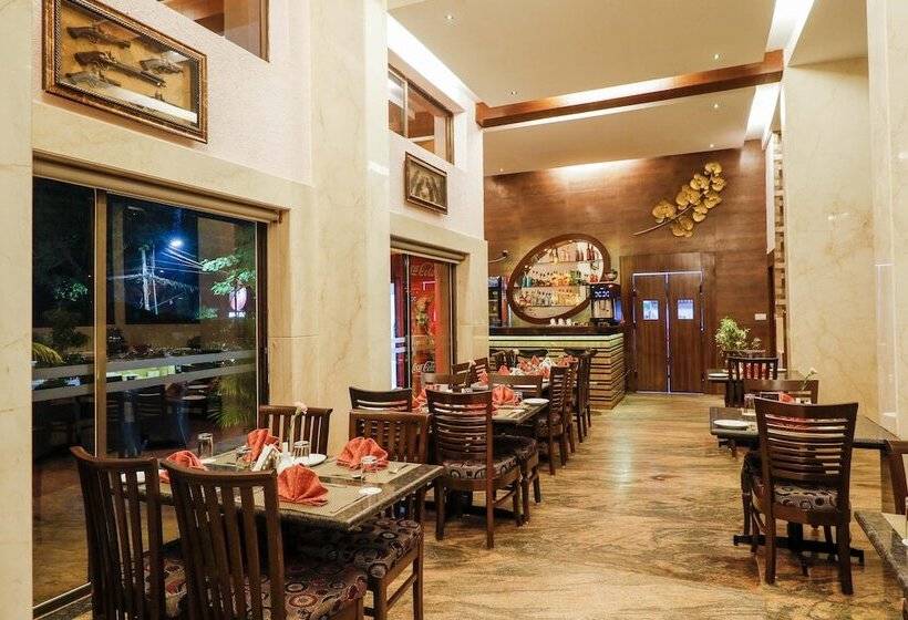 Hotel Dewdrop Le Seasons Beach Resort