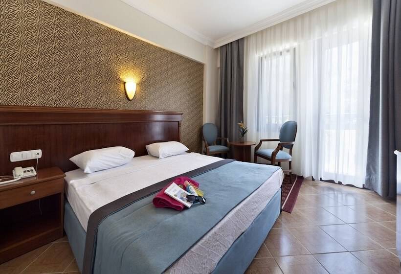 בית מלון כפרי Golden Age Crystal Bodrum   All Inclusive