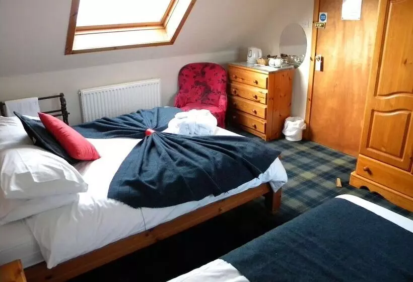 Отель Hal O  The Wynd Guest House