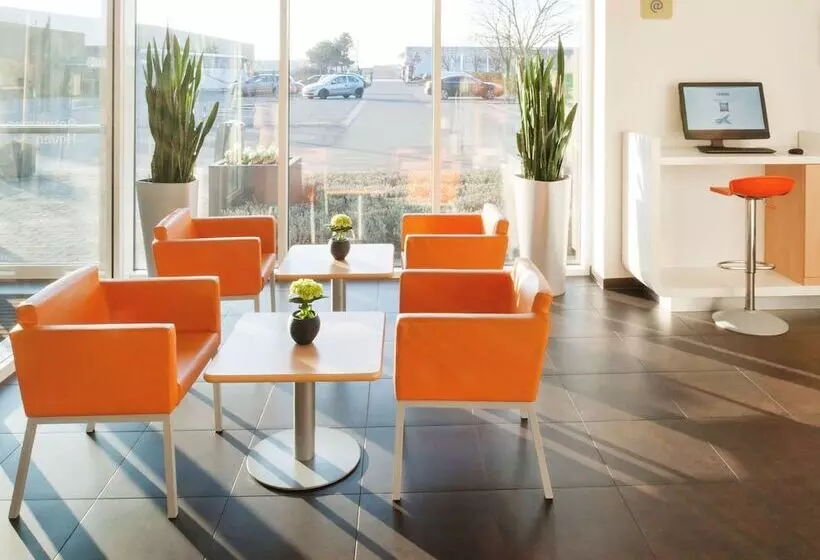 فندق Ibis Budget Antwerpen Port