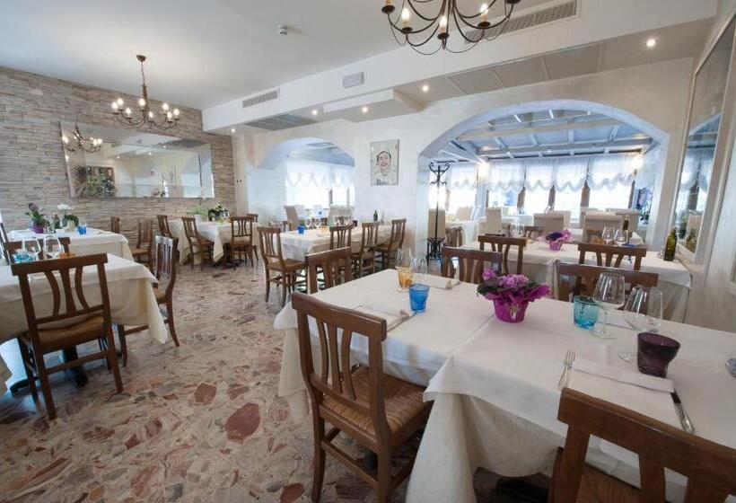 בית מלון כפרי Italia