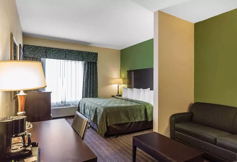 호텔 Quality Inn & Suites Granbury