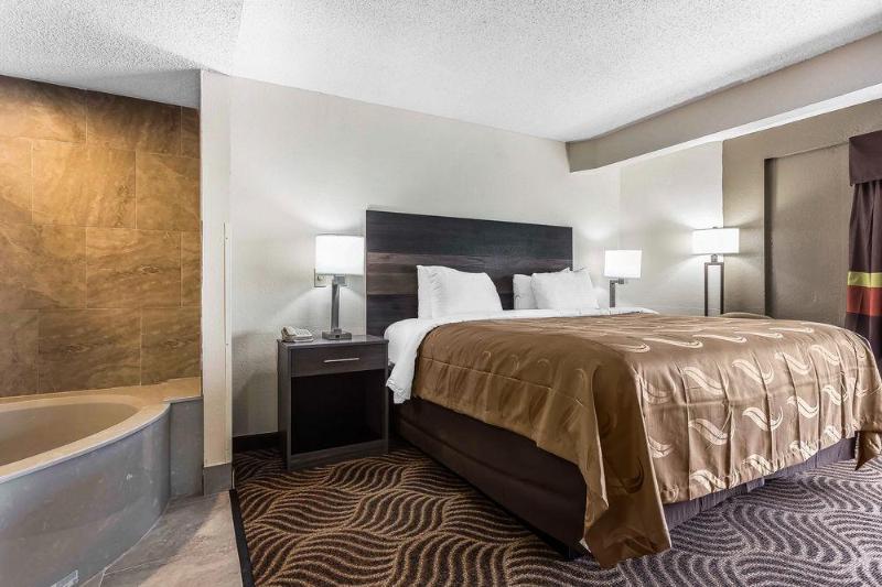 فندق Quality Inn & Suites