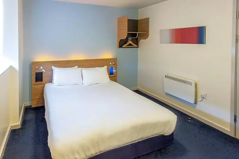 Hotel Redwings Lodge Wolverhampton Central