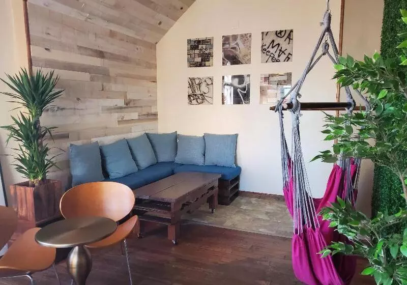 Samesun Venice Beach Hotel & Hostel