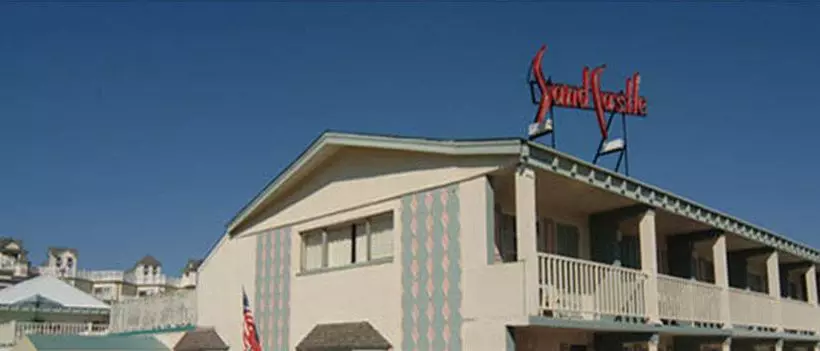 Sand Castle Motel & Restaurant