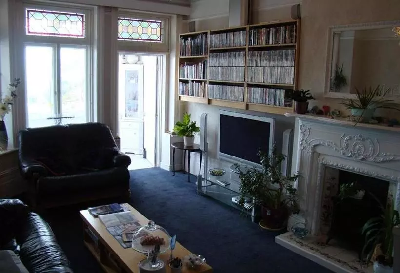 Hotelli Seaview Guest House