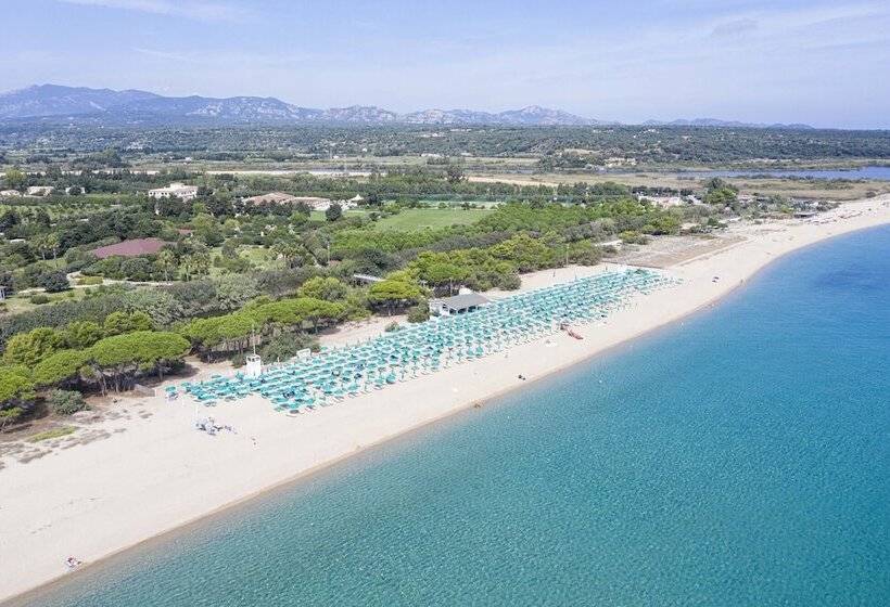 בית מלון כפרי Sentido Orosei Beach