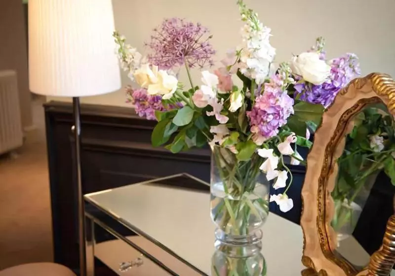 ホテル The Grasshopper Inn