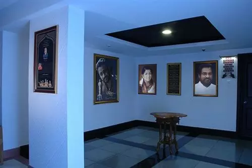 호텔 The Silver Tips