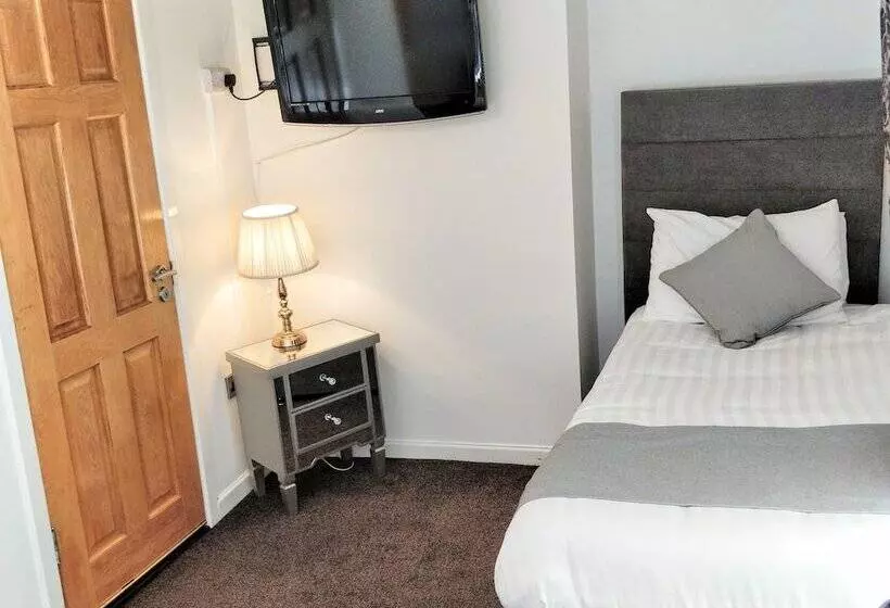 Bed and Breakfast Number 43