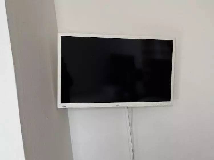 住宿加早餐 Diamonds Lodge Near York Hospital