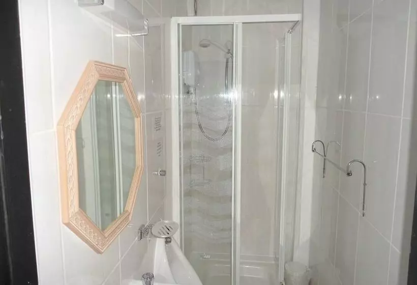 تختخواب و صبحانه Liverpool Lodge