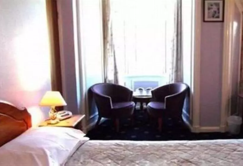 צימר Sussex Edwardian