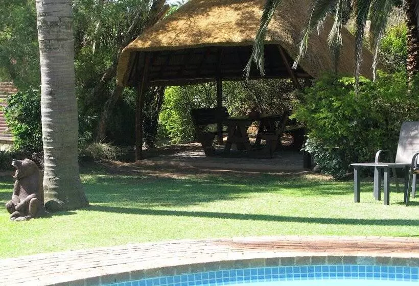 호텔 Aero Airport Lodge