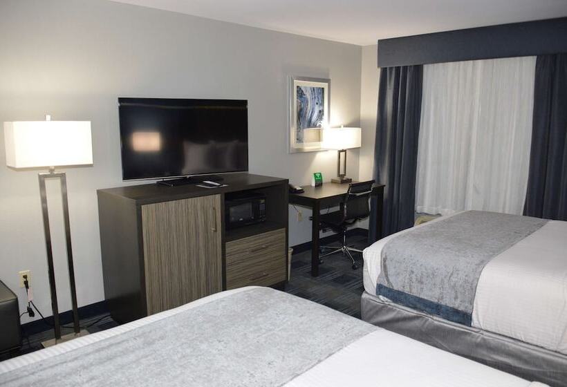 فندق Best Western Town Center Inn