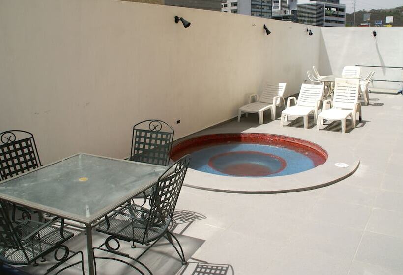 فندق Booking Dioh