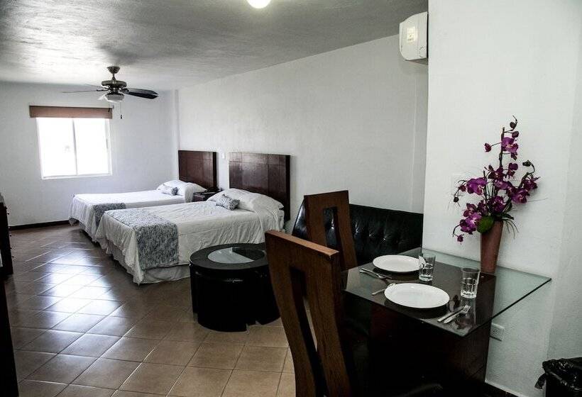 فندق Booking Dioh