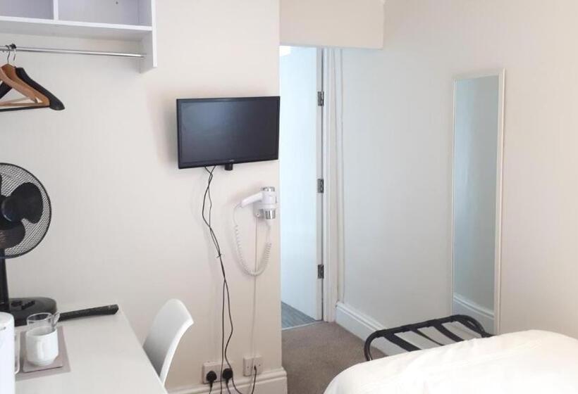 酒店 Cambrian House