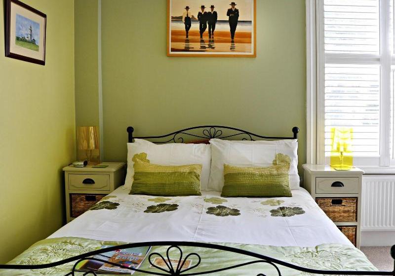 ホテル Copperfields Vegetarian Guest House