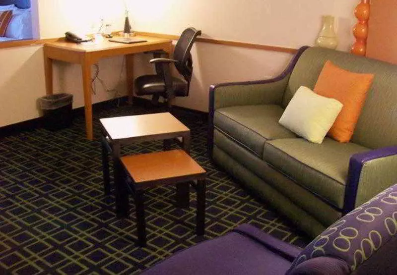 호텔 Fairfield Inn And Suites By Marriott Strasburg Shenandoah Valley